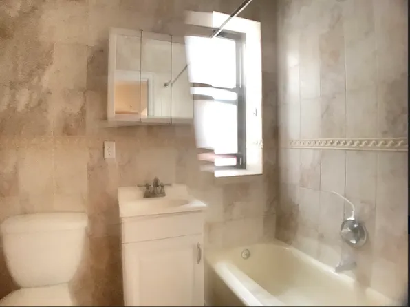 30 Dongan Place image 6 of 7