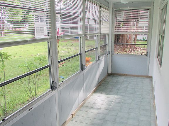 4th image of 236 Newport Dr #O1-1