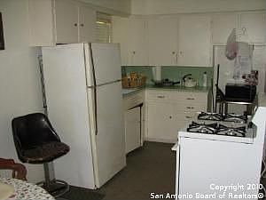 4th image of 307 Lincolnshire Dr