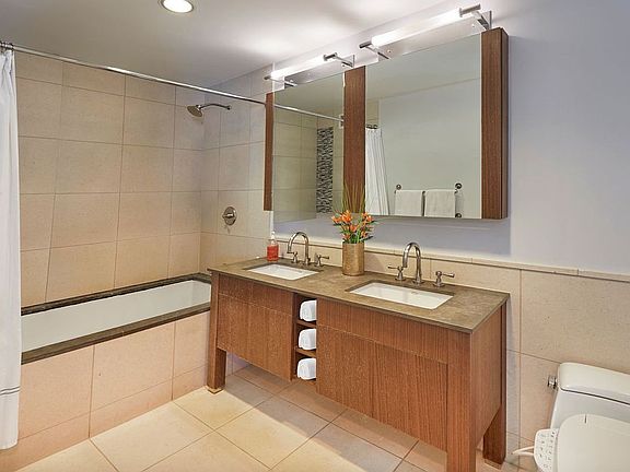5th image of 350 W 42nd St APT 34D