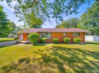 21496 Hcl Jackson, Grosse Ile, MI 48138