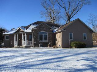 2127 N Brookfield St, South Bend, IN 46628