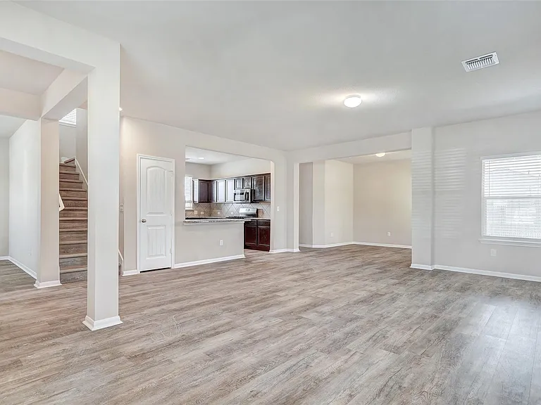 3207 Tilmon Ln — Photo 9