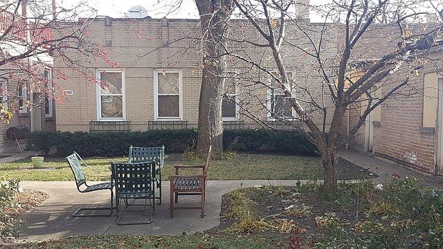 1st image of 1603 Oak Park Ave #C