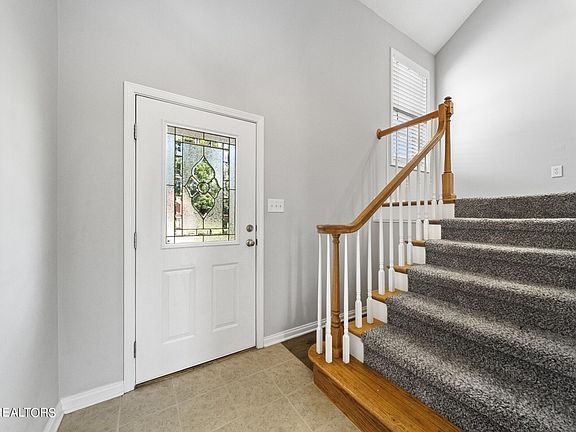 4th image of 4602 Wellington Point Ln
