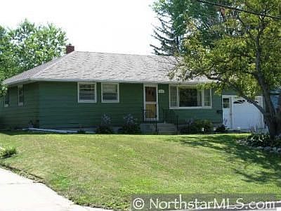 1st image of 360 2nd St NE