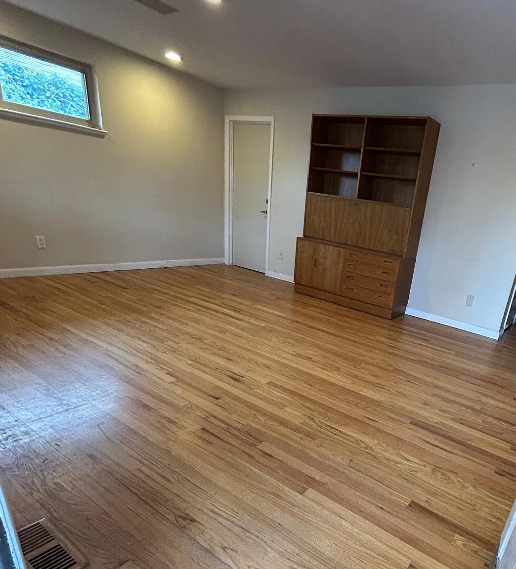 3 bed, 1120 sqft, $2,275 — Photo 2