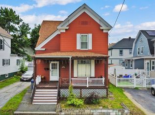 89 Belknap St, Lawrence, MA 01843