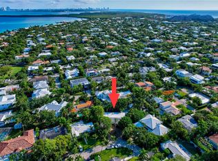 345 Harbor Ln, Key Biscayne, FL 33149