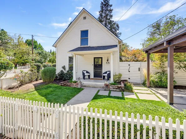 105 W Pine St, Jacksonville, OR 97530
