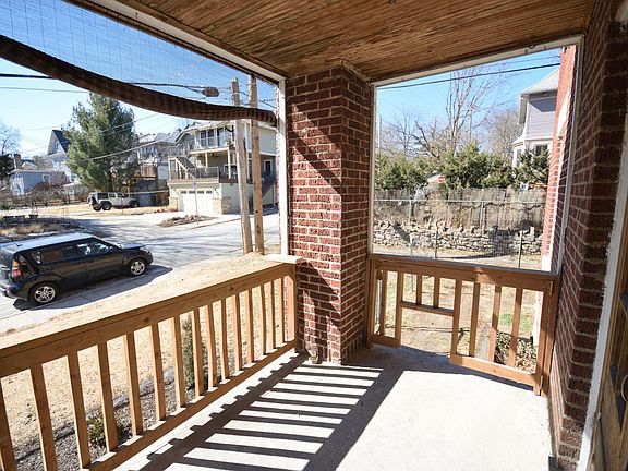 5th image of 1610 W 37th St #5
