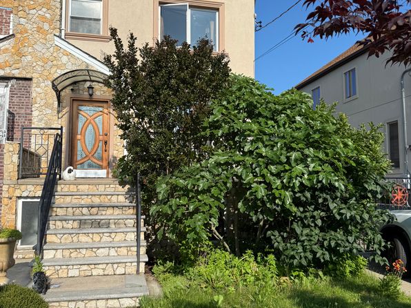 162 Mackenzie St