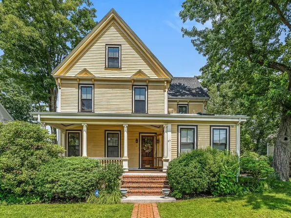 65 Church St, Winchester, MA 01890