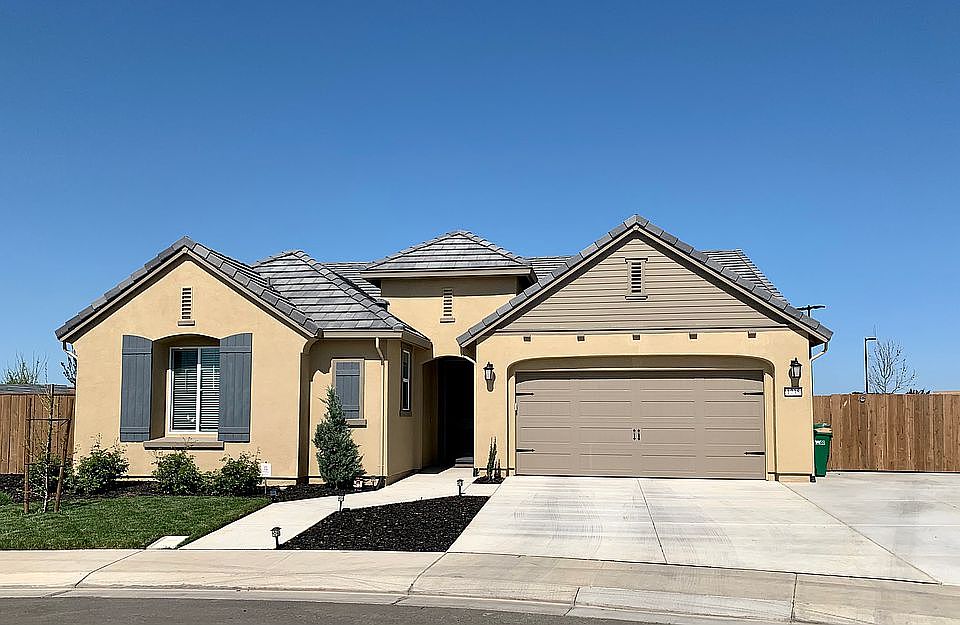 1st image of 1735 Larkspur Ln