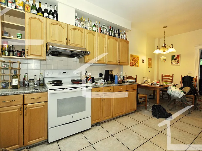 211 Saint Paul St #1B — Photo 7