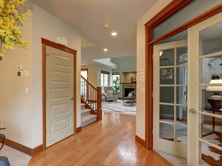 8827 NE 148th Pl — Photo 3