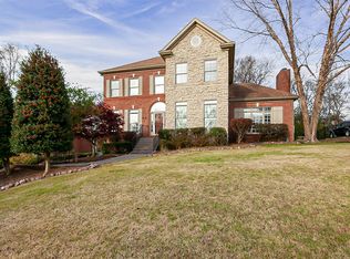104 Windstar Bay Blvd, Hendersonville, TN 37075