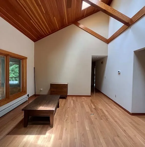 Saddle Dr — Photo 5