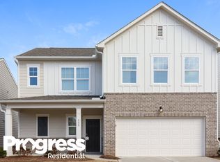 355 Knightsbridge Ln, Winder, GA 30680