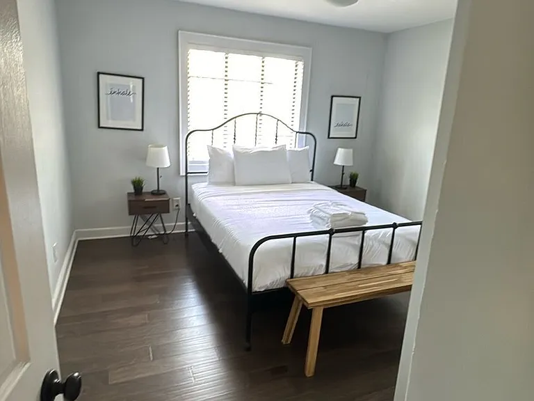907 White St SW — Photo 24