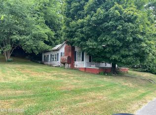 5985 N 1st St, Russellville, TN 37860