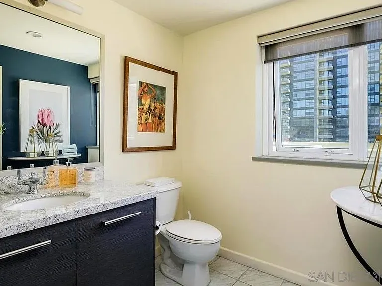 1431 Pacific Hwy #610 — Photo 8