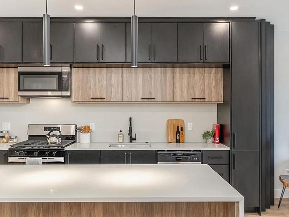 5th image of 1810 Germantown Ave #1F