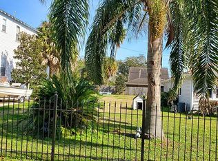 5651 Milne Blvd, New Orleans, LA 70124
