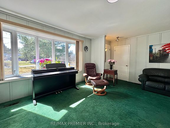 4th image of 273 Peters Rd