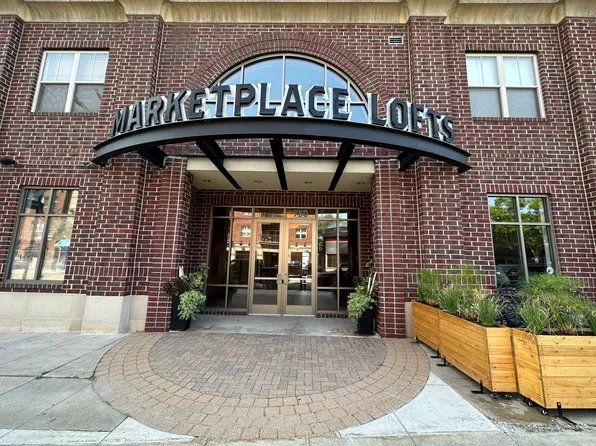 750 Mainstreet APT 204, Hopkins, MN 55343