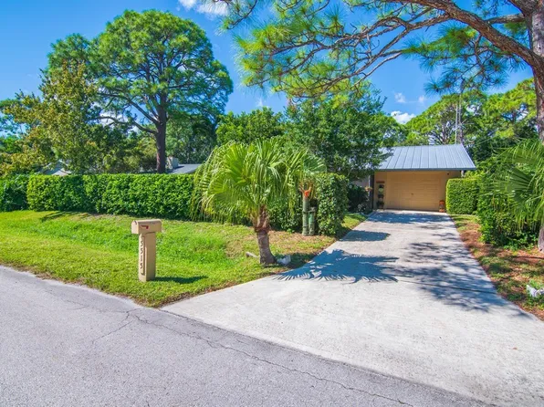 5515 Raintree Trl, Fort Pierce, FL 34982