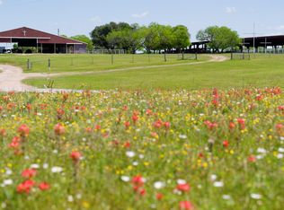 2595 Lower Mission Valley Rd, Victoria, TX 77905