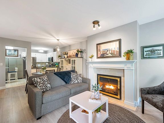 4th image of 4845 53rd St #D205