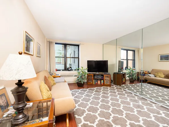 38-15 149th Street image 2 of 21