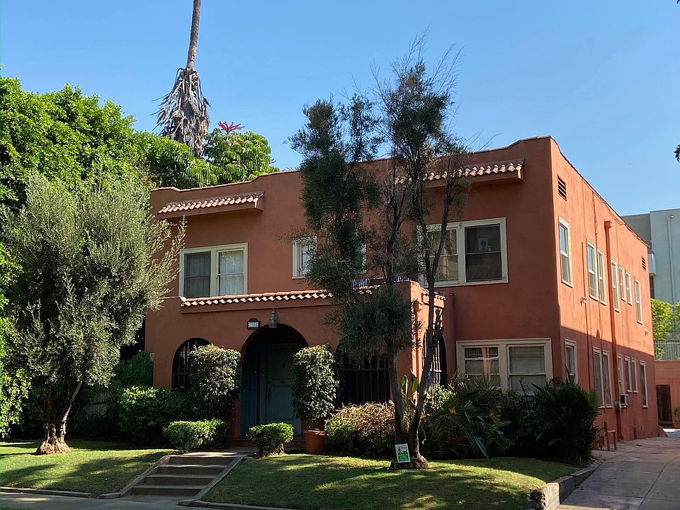 1st image of 1408 1/2 N Formosa Ave #1408-1/2