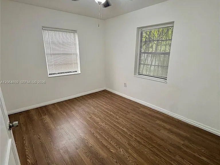 1200 NW 37th Ave #2 — Photo 7