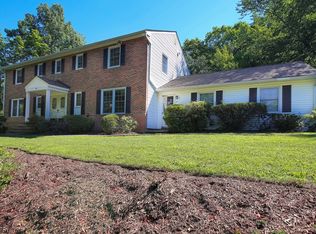 15 Princeton Rd, Livingston, NJ 07039