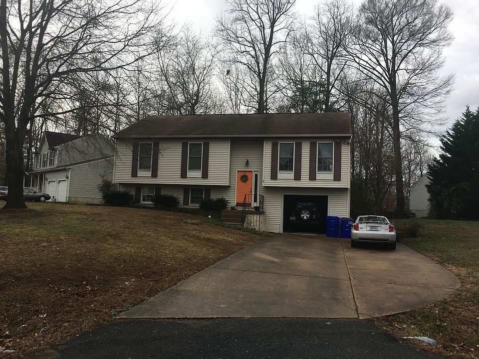 1st image of 73 Briarwood Dr