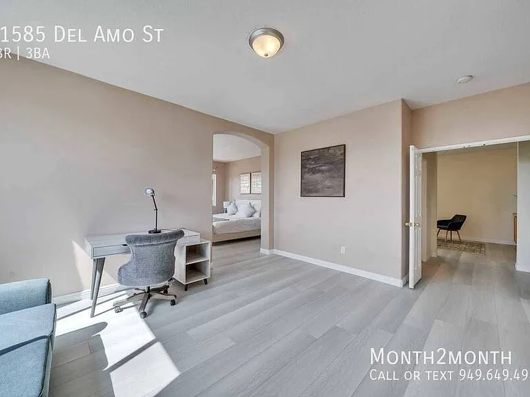 21585 Del Amo St — Photo 37