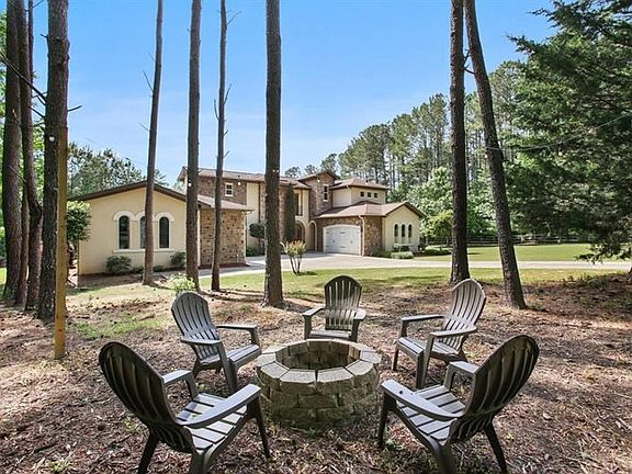 4th image of 181 Lake Park Dr