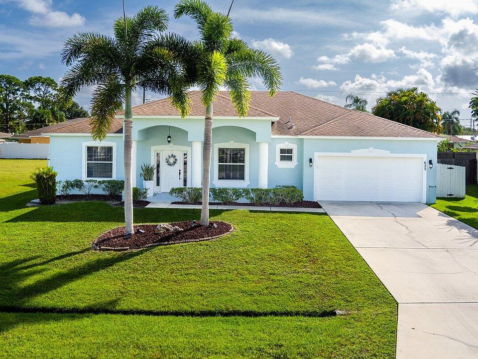 1st image of 625 SE Clifton Lane
