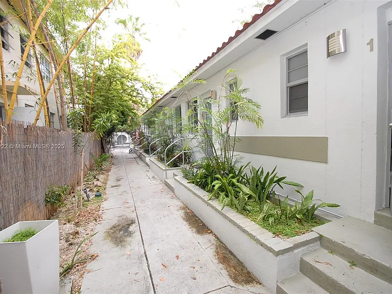 744 Lenox Ave #3 — Photo 12