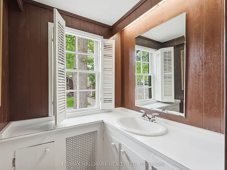 31 Glen Oak Dr — Photo 25