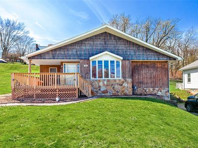 829 Fellsburg Rd, Rostraver Township, PA, 15012