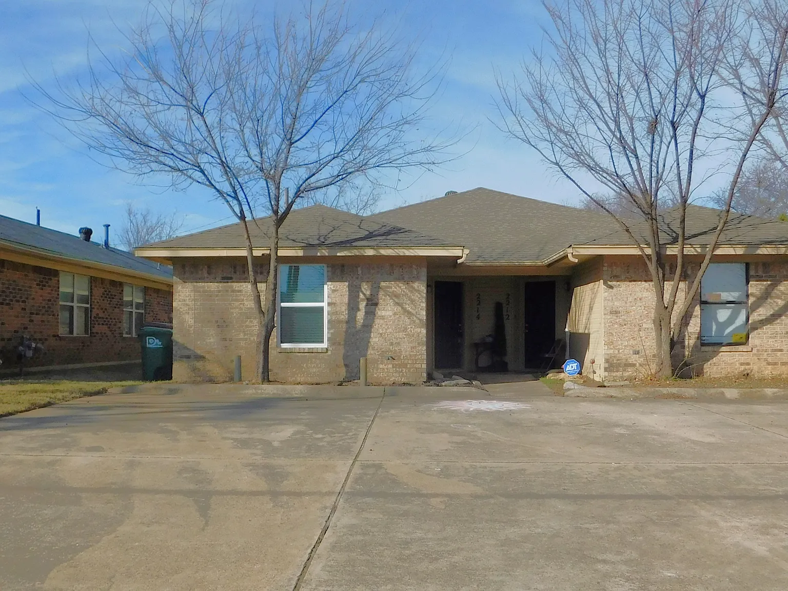 2 bed, 1212 sqft, $1,350 — Photo 1