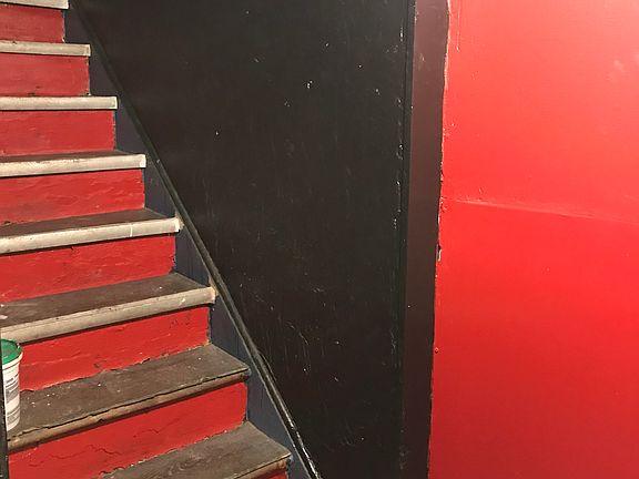 5th image of 10613 Prince Ave