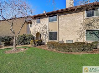 131 Thoreau Dr, Plainsboro, NJ
