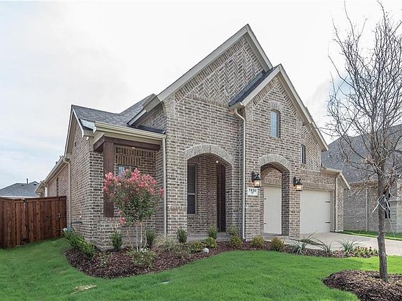 2nd image of 7820 Lewisville Ln