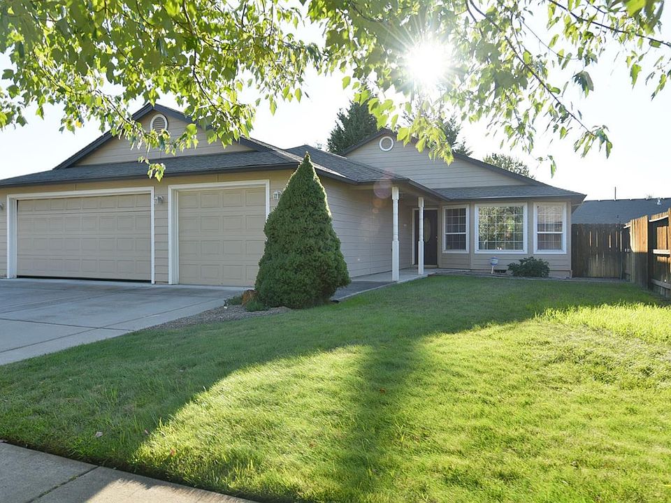 1st image of 1396 Clearwater Dr
