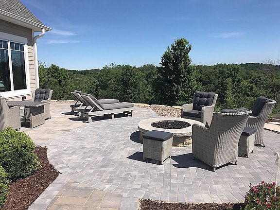3rd image of 4932 S East Kohler Cir